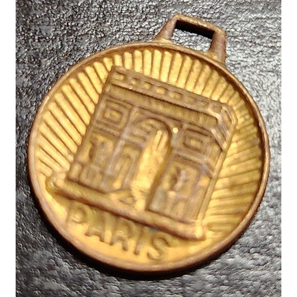 Vintage Paris Arc De Triomphe Souvenir Brass Charm Pendant - Picture 2 of 4